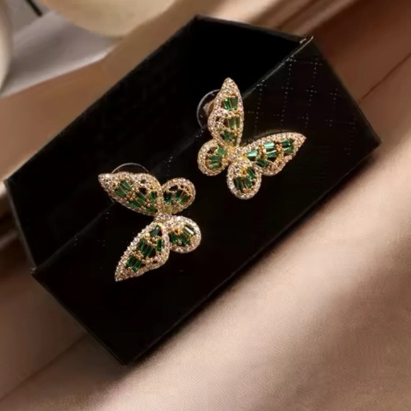 Butterfly Green 18K Gold Stainless Steel Waterproof Set - Picture 11 of 12